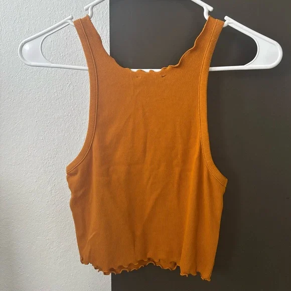 Forever 21 Mustard Orange Ribbed Lettuce-Edge Crop Top - Size Medium - Picture 2 of 3